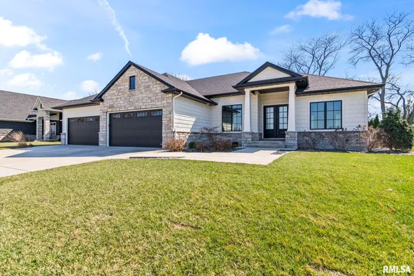 $825,000 | 1832 Willow Bend Street, Chatham, IL 62629