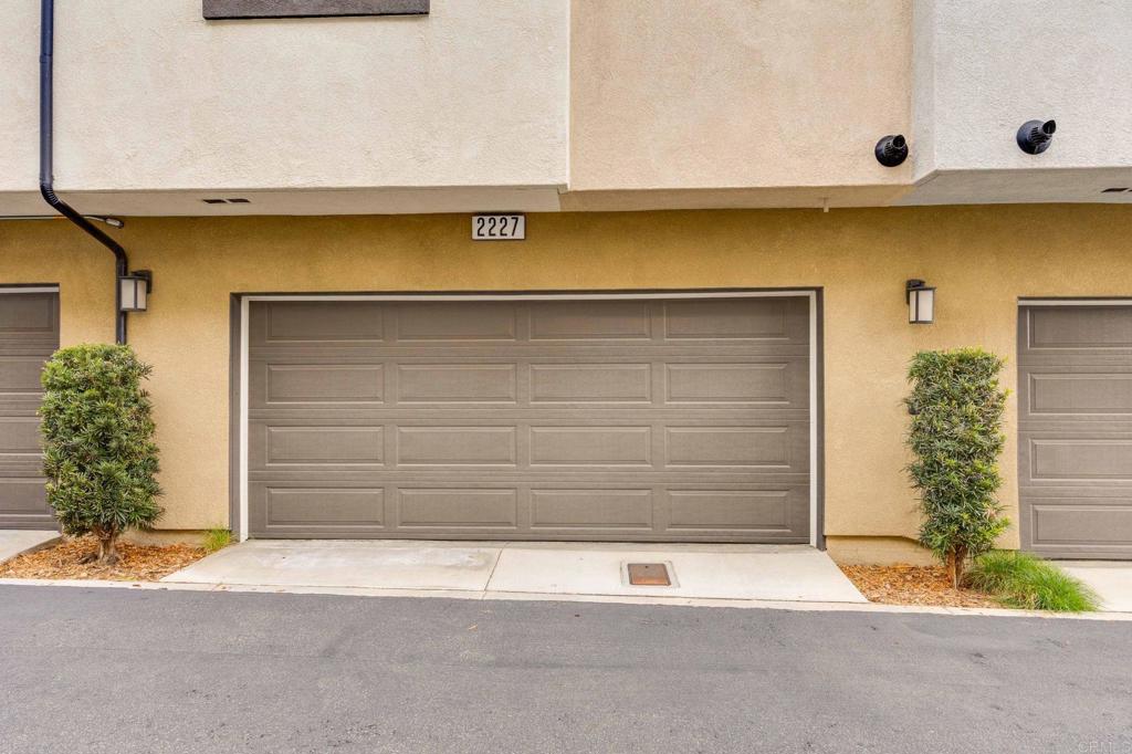 2227 Solara Lane Vista, CA 92081 - Photo 23 of 36