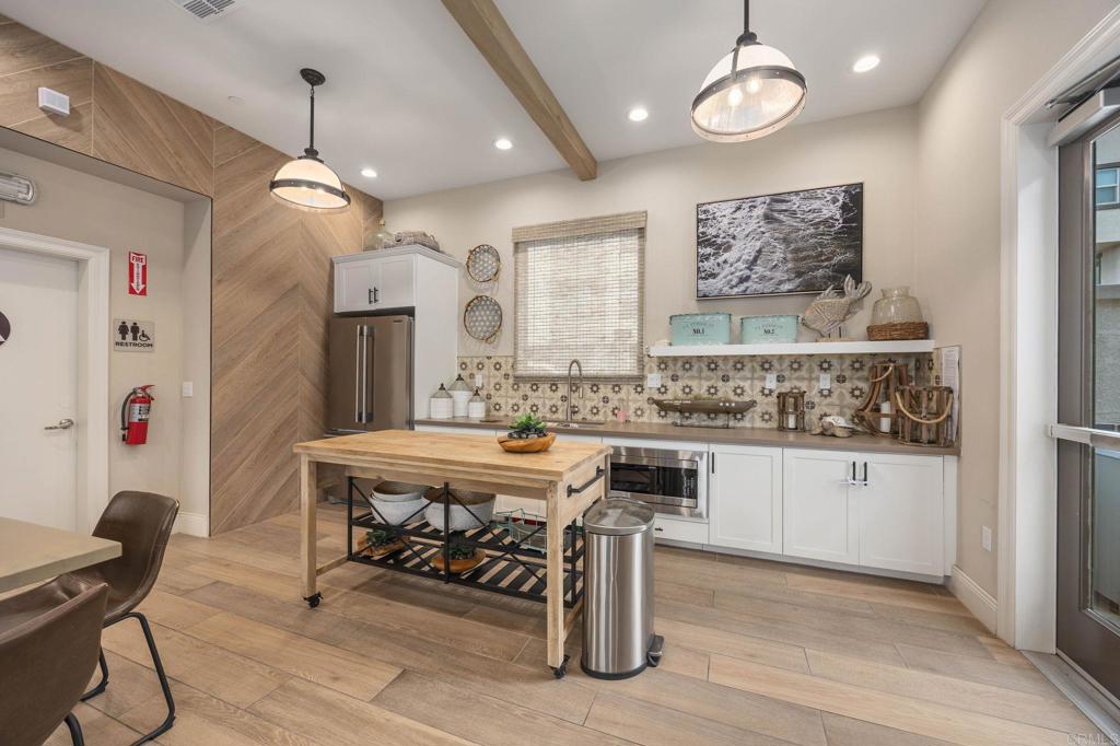 2227 Solara Lane Vista, CA 92081 - Photo 30 of 36