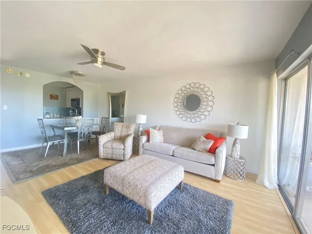 $1,500 | 1624 Pine Valley Drive, Unit 302, Fort Myers, FL 33907