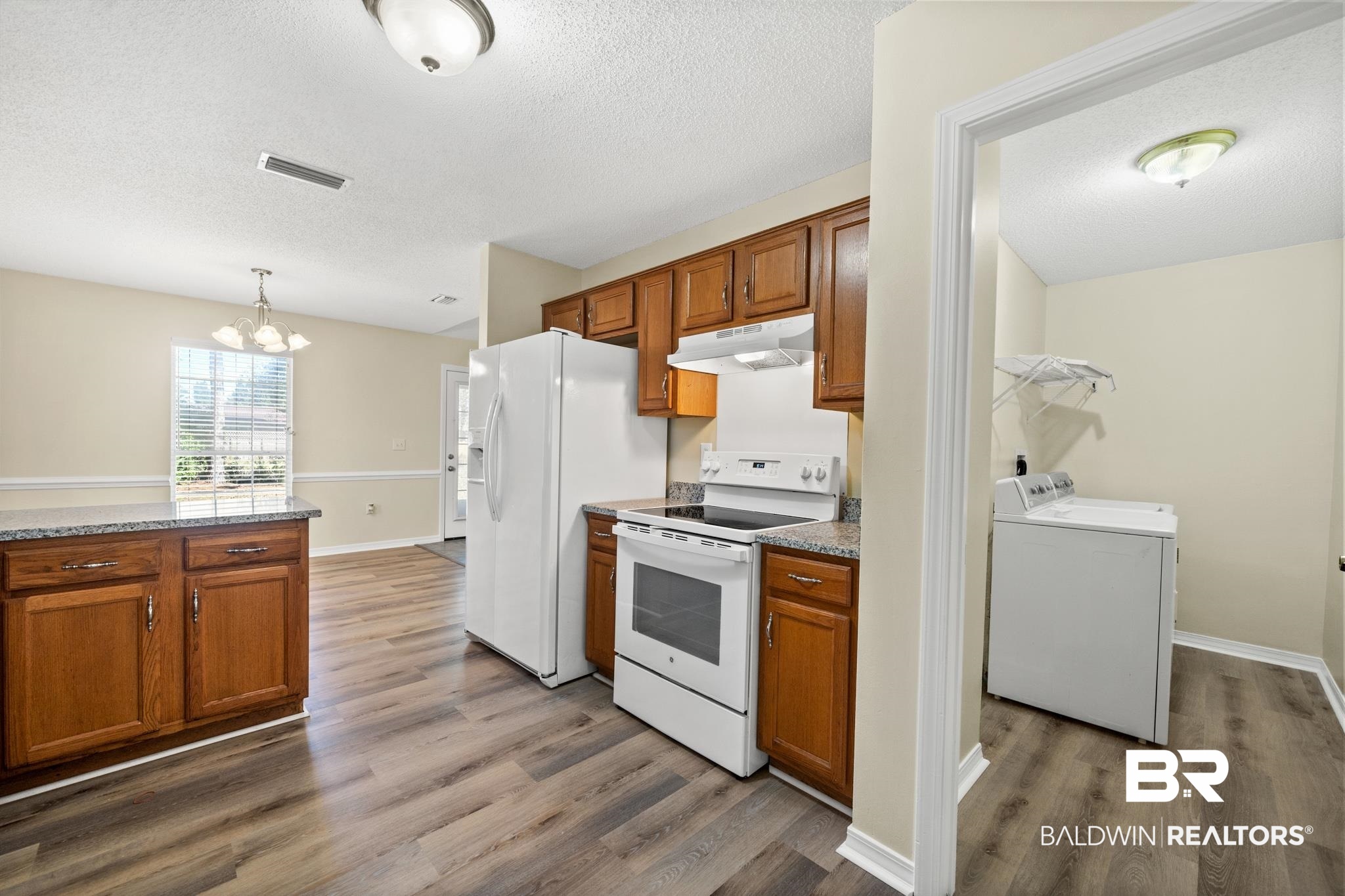 415 Hamilton Boulevard Foley, AL 36535 - Photo 12 of 39