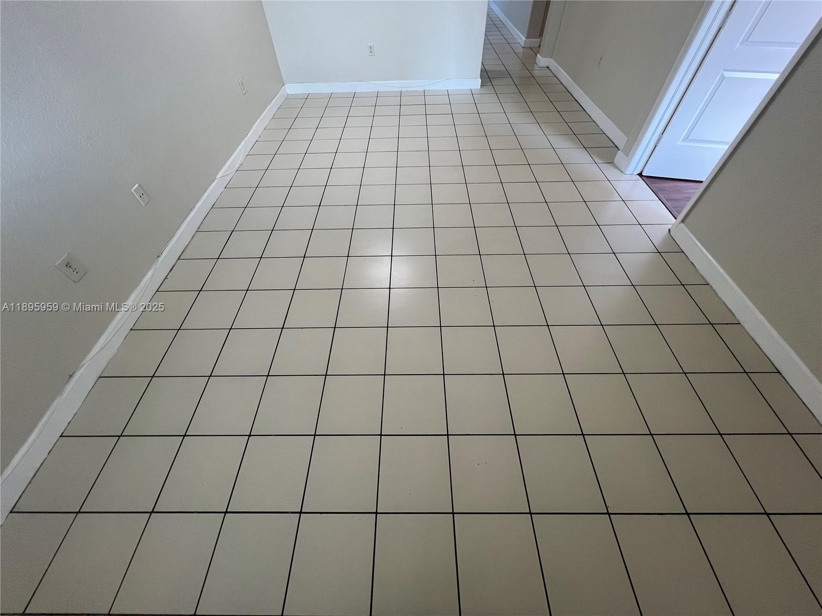 2903 Southeast 17th Avenue, Unit 201 Homestead, FL 33035 - Photo 6 of 42