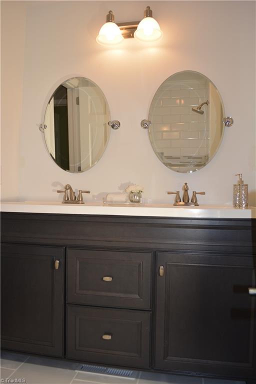 3350 Kirklees Road Winston-Salem, NC 27104 - Photo 15 of 21 Second Bathroom