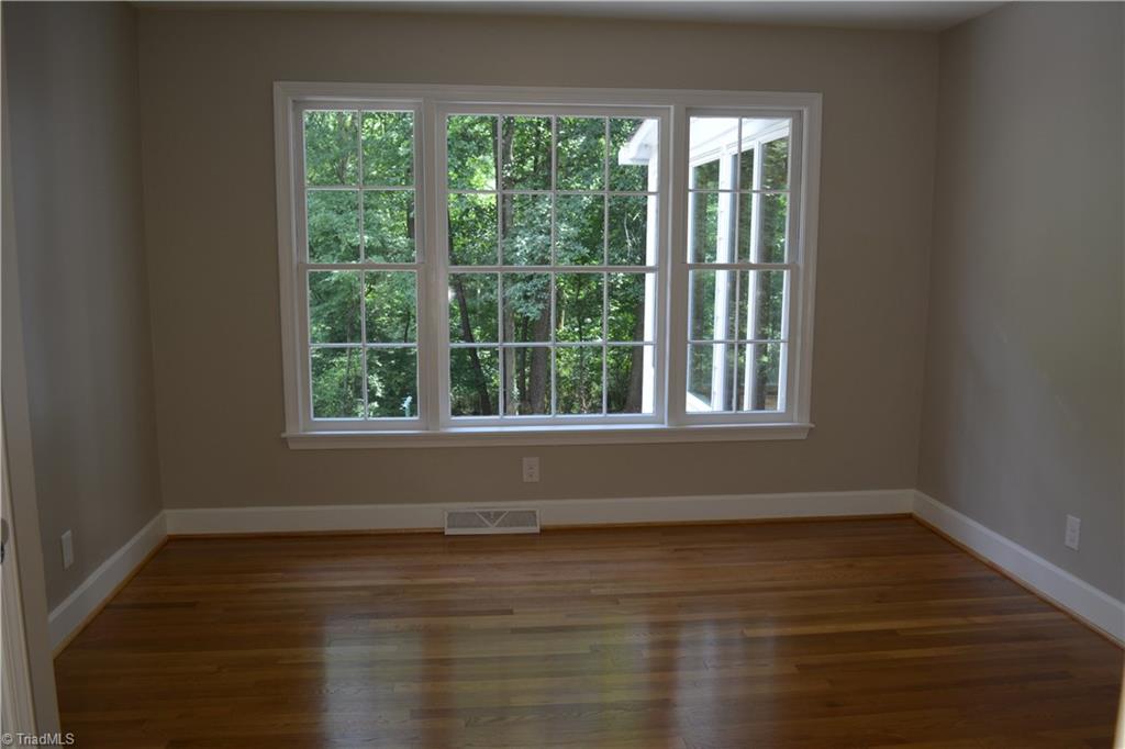 3350 Kirklees Road Winston-Salem, NC 27104 - Photo 5 of 21 Bedroom 1