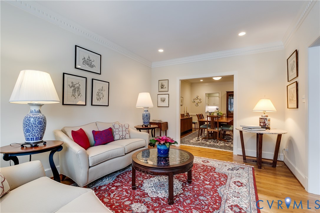 498 St Albans Way Henrico, VA 23229 - Photo 7 of 46 a living room with furniture and a lamp