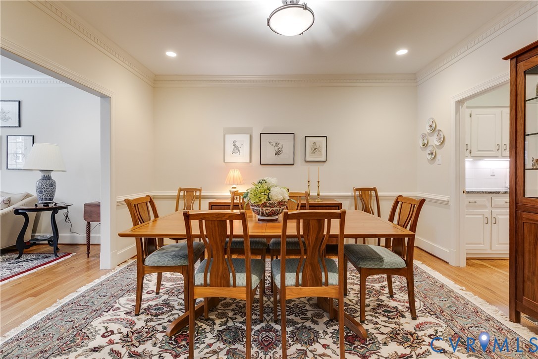 498 St Albans Way Henrico, VA 23229 - Photo 9 of 46 a view of a dining room with furniture