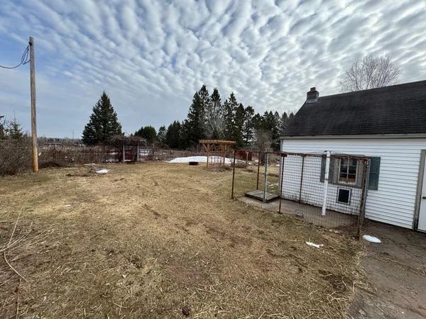 $219,000 | 5565 County Road 12, Moose Lake, MN 55767