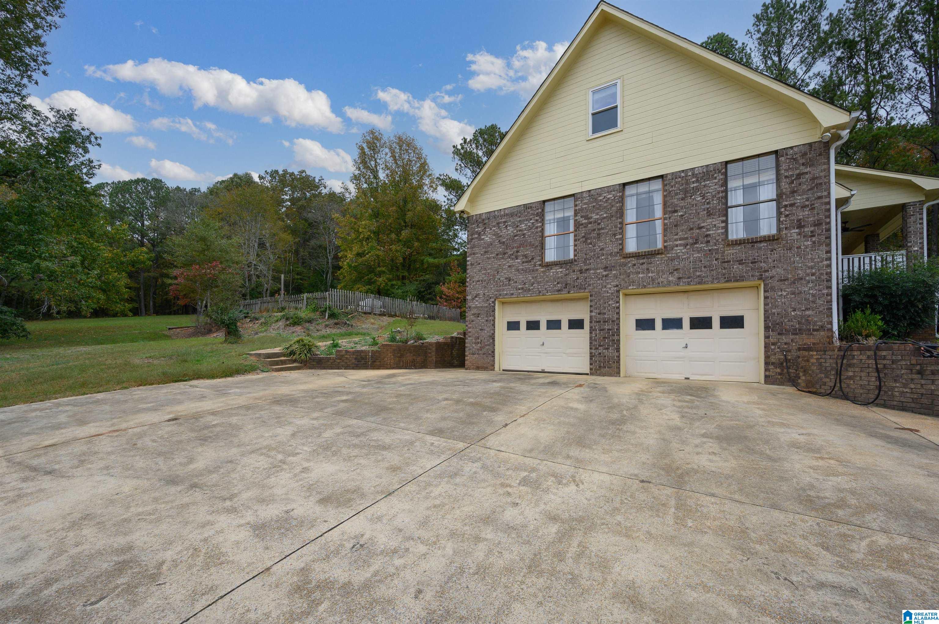 8988 Bankston Road Warrior, AL 35180 - Photo 46 of 47