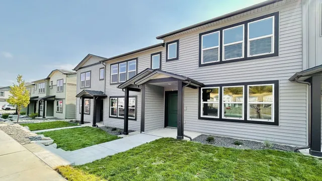 $315,995 | 5228 East Liberty Lane, Spokane, WA 99212