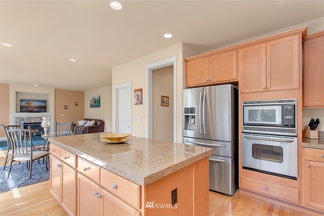 4032 167th Place Southeast Bothell, WA 98012 - Photo 10 of 25