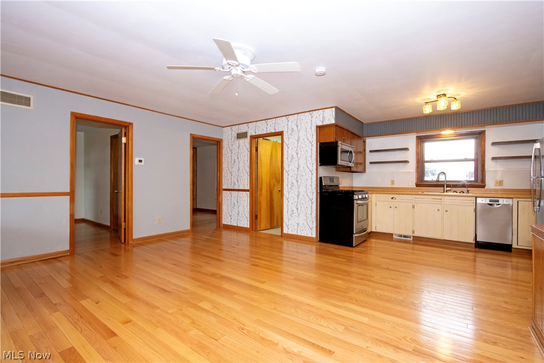 4225 Covert Road Perrysville, OH 44864 - Photo 27 of 35