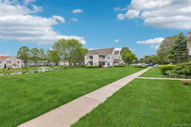 $360,000 | 241 Fairview Circle, Middle Island, NY 11953