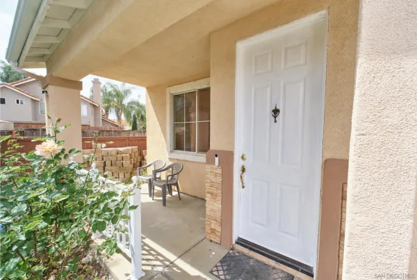 $3,300 | 401 Memphis Court, Hemet, CA 92545