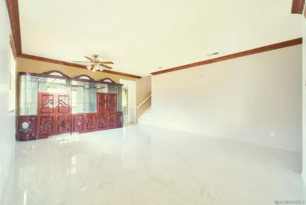$3,300 | 401 Memphis Court, Hemet, CA 92545