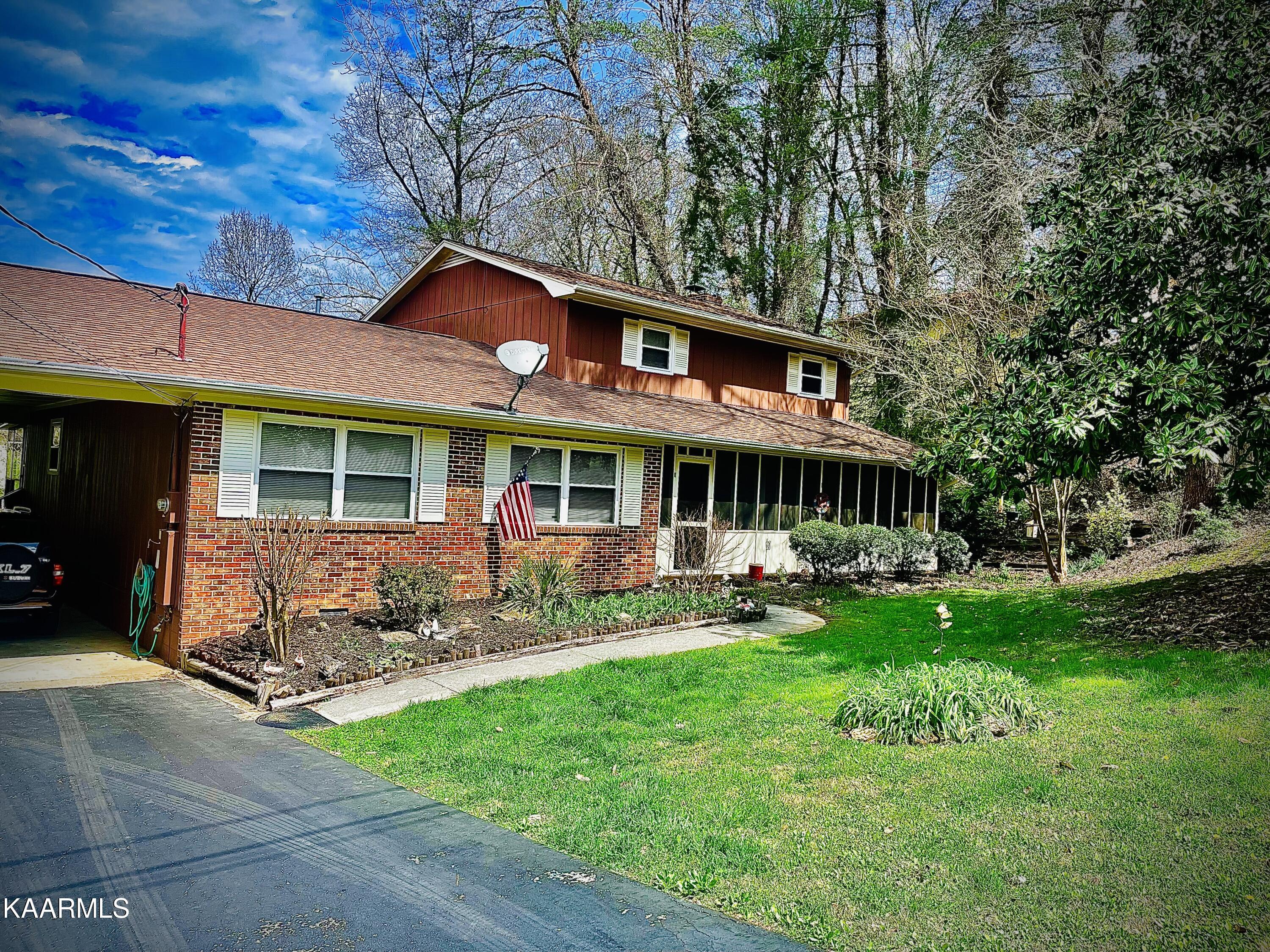 14 Cooper Lane Oak Ridge, TN 37830 - Photo 1 of 35 IMG_5252