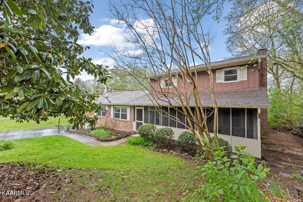 14 Cooper Lane Oak Ridge, TN 37830 - Photo 3 of 35 CprLn14 (100)