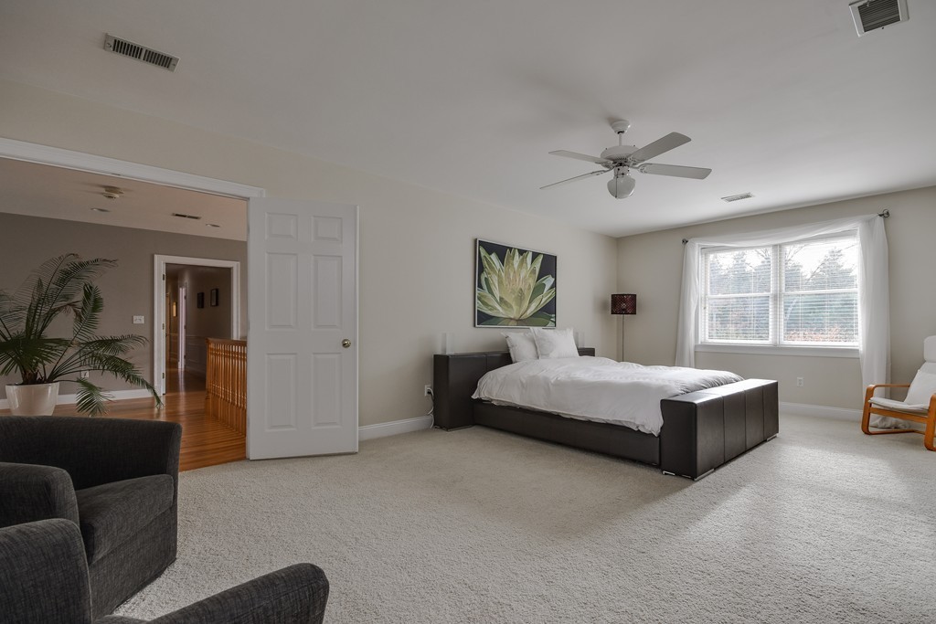54 Amanda Road Sudbury, MA 01776 - Photo 11 of 22 Gallery Image 11