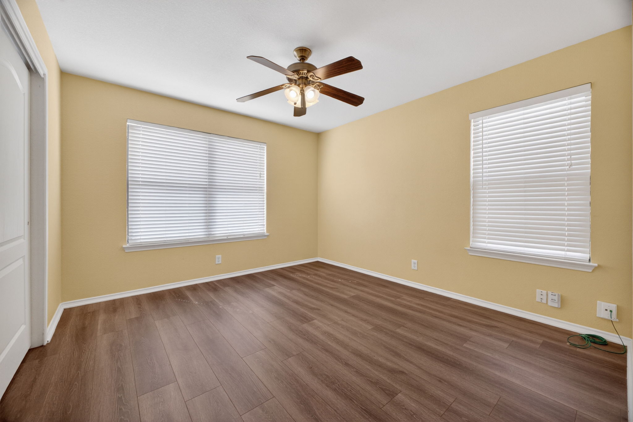 8813 Wiley Way Austin, TX 78747 - Photo 25 of 39 Second bedroom