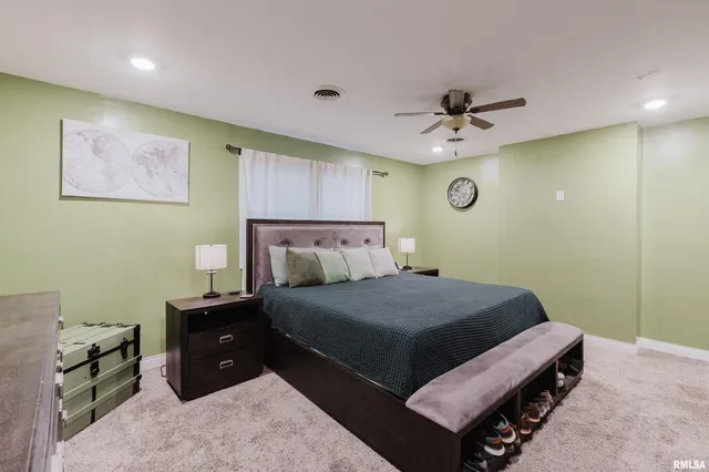 $270,000 | 1821 South 27th Street, Herrin, IL 62948