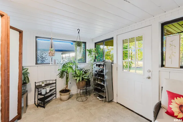 $270,000 | 1821 South 27th Street, Herrin, IL 62948