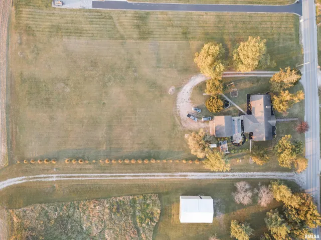 $270,000 | 1821 South 27th Street, Herrin, IL 62948