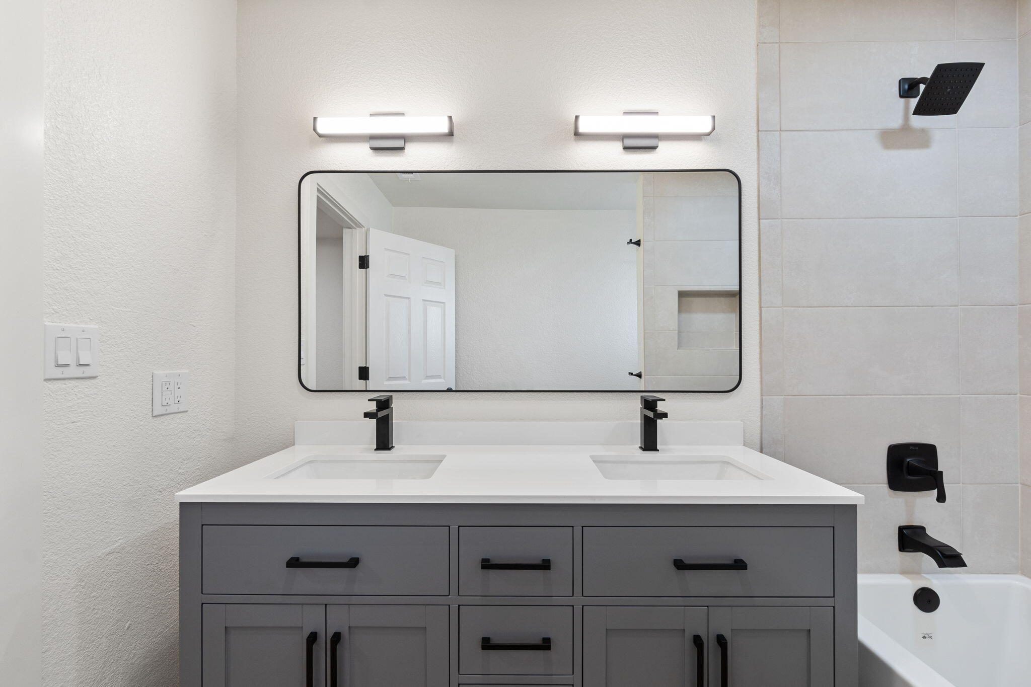 22809 Venzke Road Cottonwood, CA 96022 - Photo 16 of 25 Rustic feel