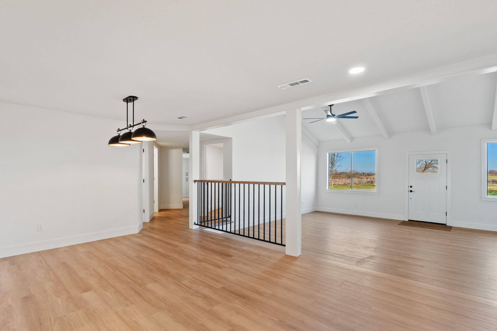 22809 Venzke Road Cottonwood, CA 96022 - Photo 10 of 25 Perfect for entertaining