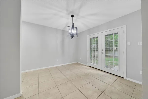 $2,495 | 9 West Lance Leaf Road, The Woodlands, TX 77381