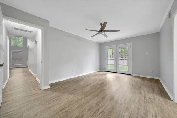 $2,495 | 9 West Lance Leaf Road, The Woodlands, TX 77381