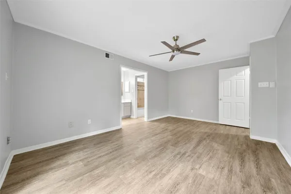 $2,495 | 9 West Lance Leaf Road, The Woodlands, TX 77381