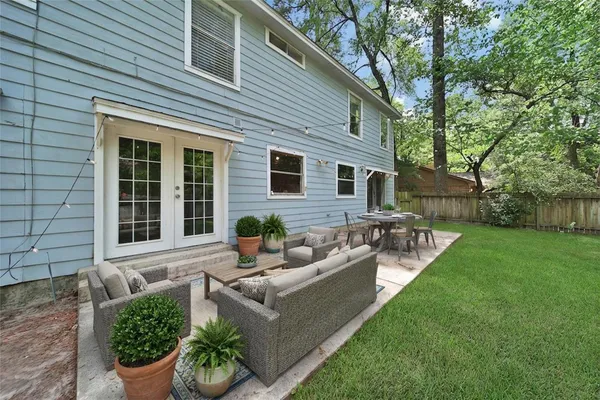 $2,495 | 9 West Lance Leaf Road, The Woodlands, TX 77381