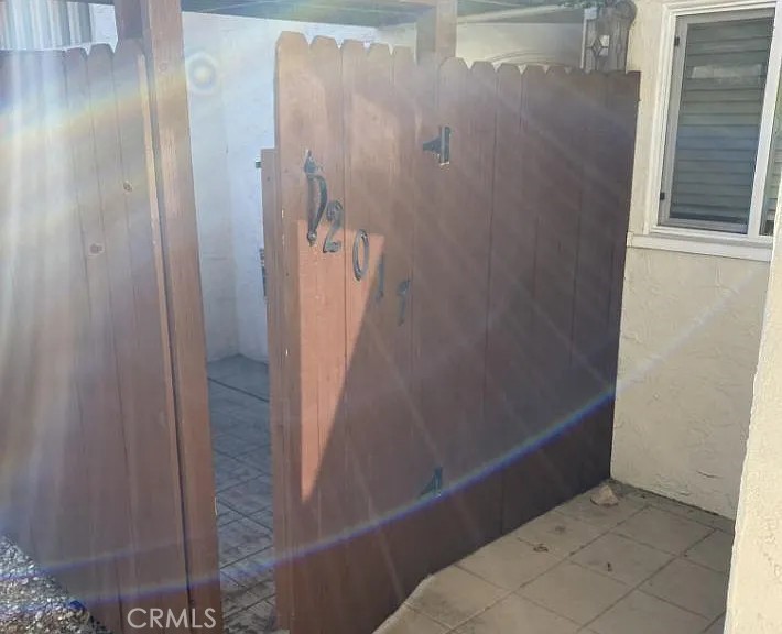 2017 Lovila Lane Altadena, CA 91001 - Photo 4 of 34