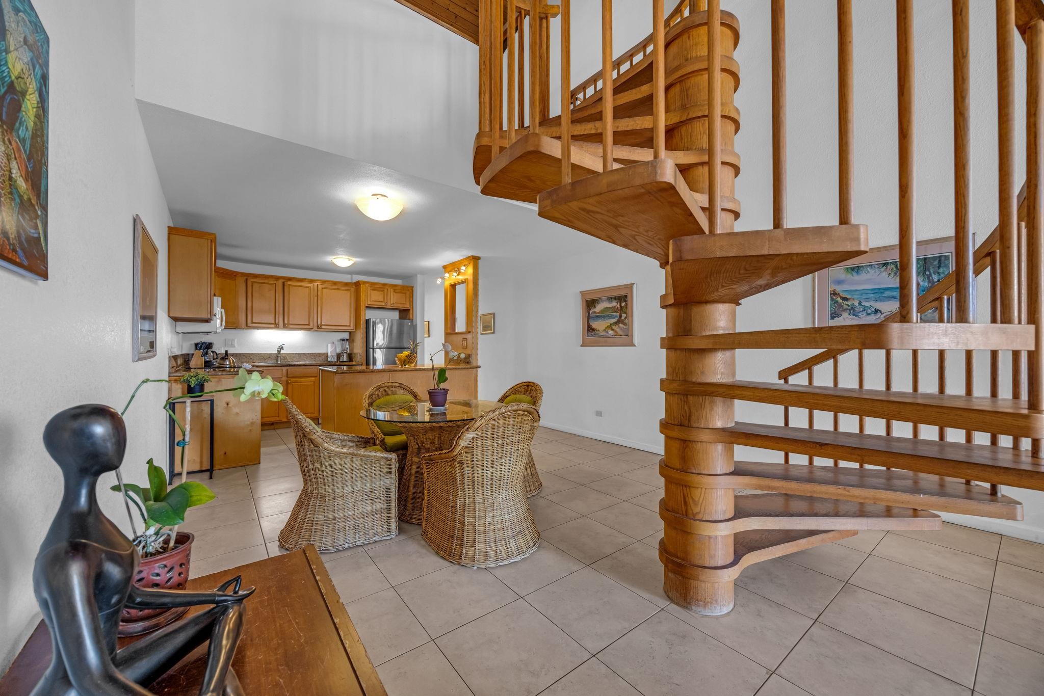 2695 South Kihei Road, Unit 3403 Kihei, HI 96753 - Photo 9 of 41 a view of a chairs and table in a patio