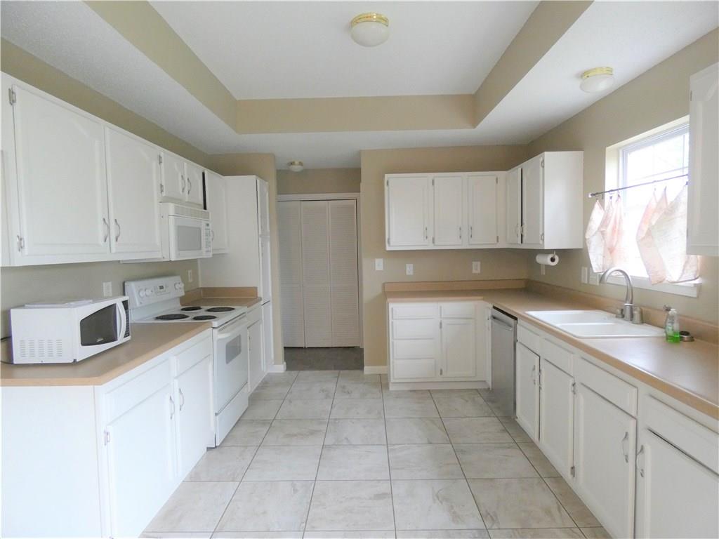 8037 Garden Ridge Road Indianapolis, IN 46237 - Photo 11 of 40 Gallery Image 11