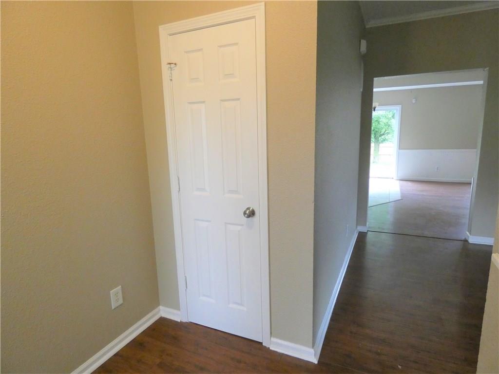 8037 Garden Ridge Road Indianapolis, IN 46237 - Photo 4 of 40 Gallery Image 4