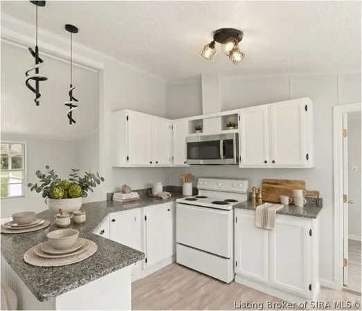 $229,900 | 2485 Chinn Drive Southwest, Corydon, IN 47112