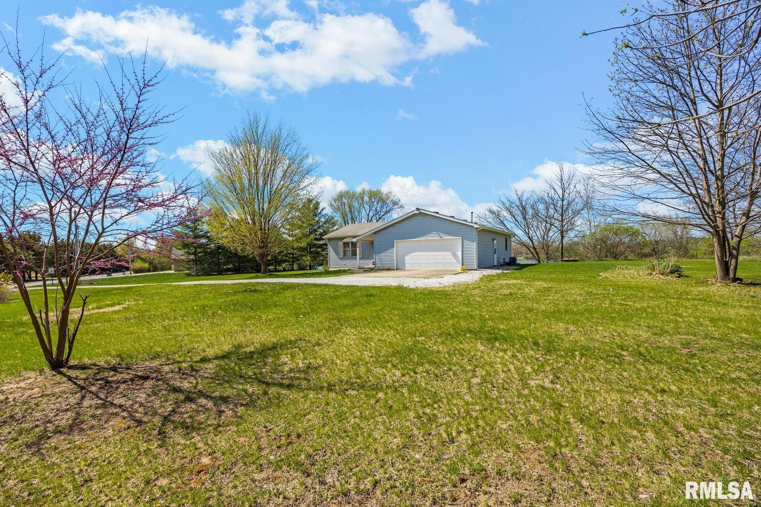 66 Millpoint Road East Peoria, IL 61611 - Photo 2 of 44