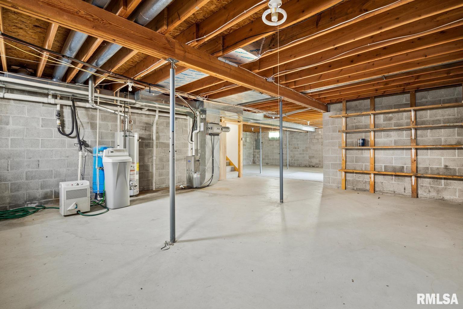 66 Millpoint Road East Peoria, IL 61611 - Photo 25 of 44