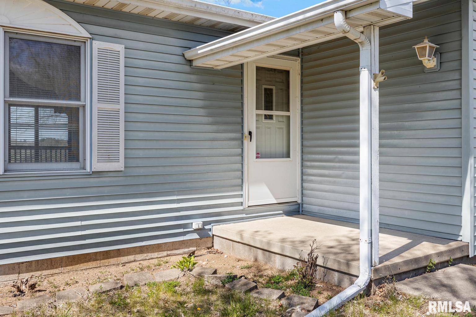 66 Millpoint Road East Peoria, IL 61611 - Photo 35 of 44