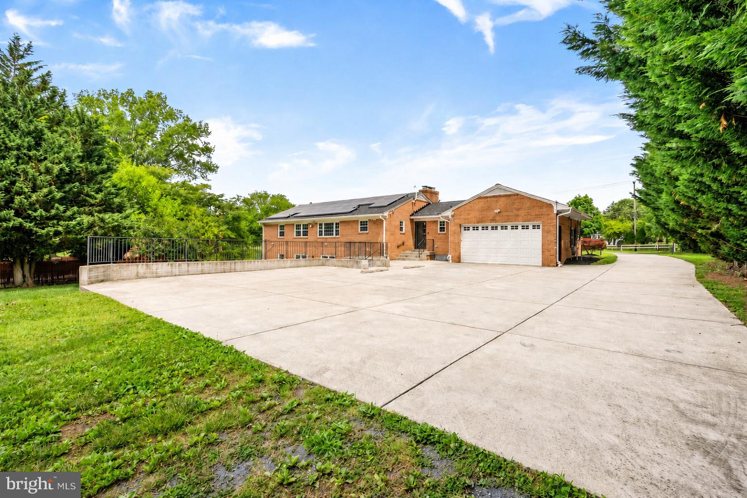 12416 West Old Baltimore Road Boyds, MD 20841 - Photo 5 of 39 Huge concete driveway