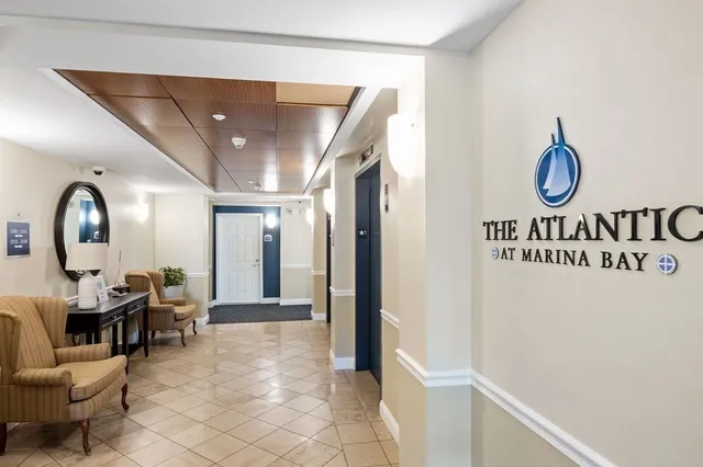 $629,000 | 10 Seaport Drive, Unit 2213, Quincy, MA 02171