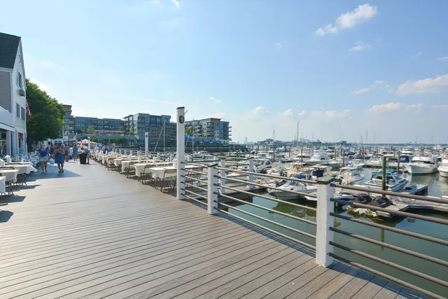 $629,000 | 10 Seaport Drive, Unit 2213, Quincy, MA 02171