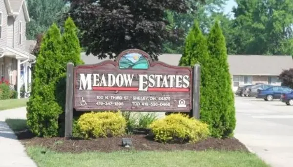 $535 | 100 North 3rd Street, Shelby, OH 44875