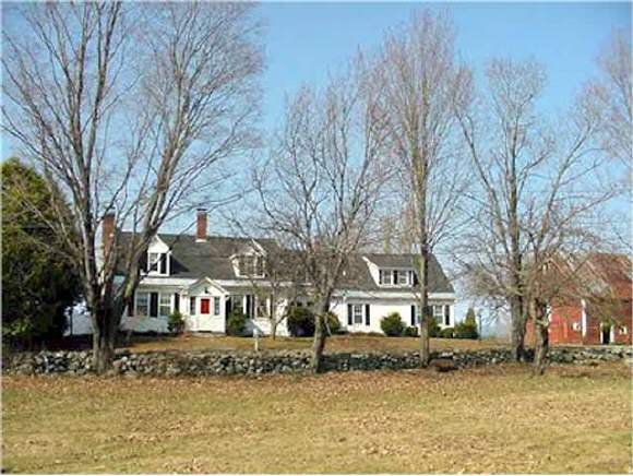 200 Gannon Road Littleton, NH 03561 - Photo 1 of 5