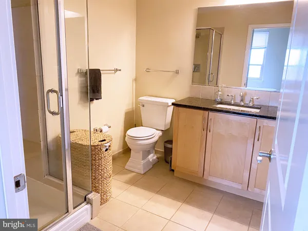 $2,500 | 888 North Quincy Street, Unit 1308, Arlington, VA 22203