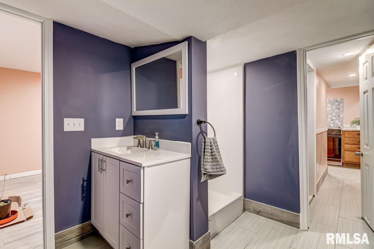 20 Hazel Dell Lane Springfield, IL 62712 - Photo 23 of 61 Gallery Image 23