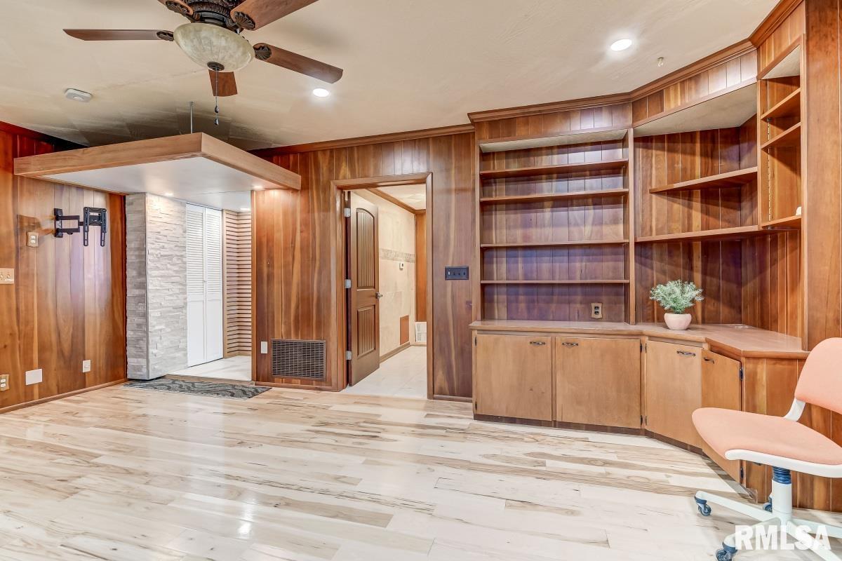 20 Hazel Dell Lane Springfield, IL 62712 - Photo 25 of 61 Gallery Image 25
