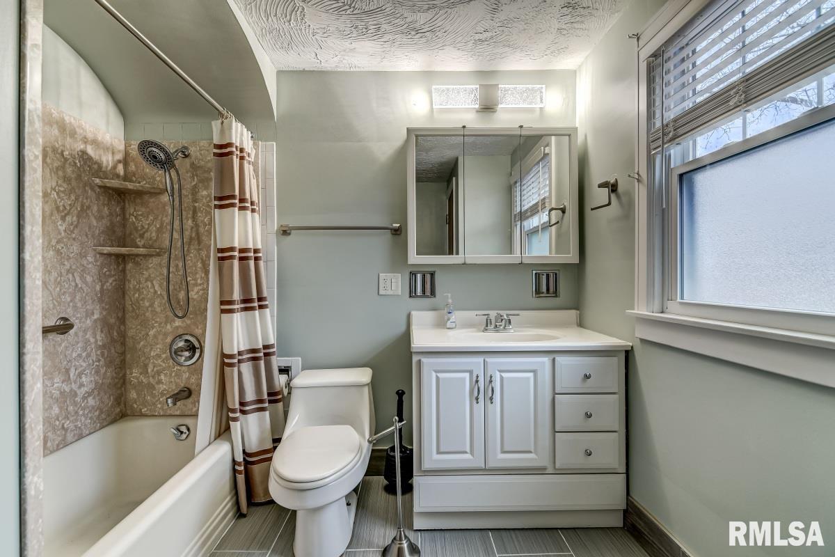 20 Hazel Dell Lane Springfield, IL 62712 - Photo 40 of 61 Gallery Image 40
