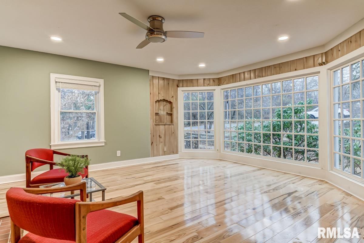 20 Hazel Dell Lane Springfield, IL 62712 - Photo 8 of 61 Gallery Image 8