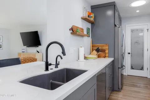 $730,000 | 1129 West Georgia Avenue, Phoenix, AZ 85013